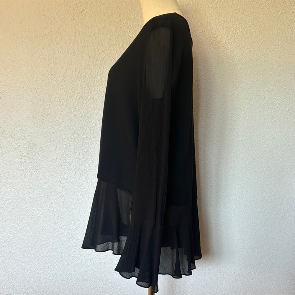 Theory Long Sleeve Blouse with Silk Peplum Hem size Large - Picture 8 of 16